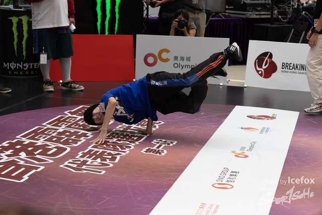 Break_Dance_R1-198