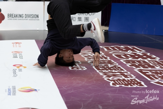 Break_Dance_R1-222