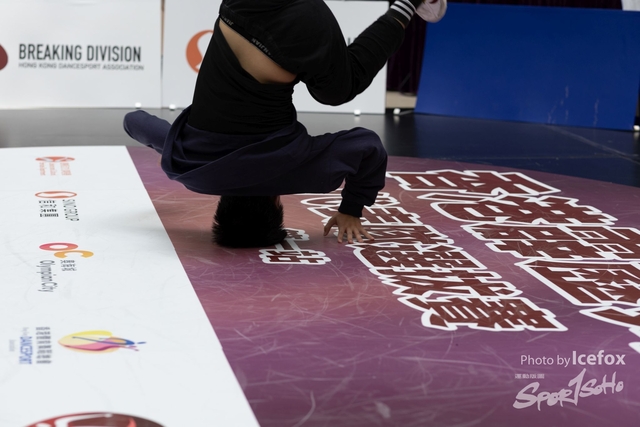 Break_Dance_R1-224