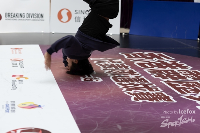 Break_Dance_R1-226