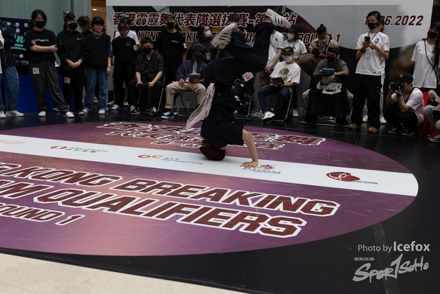 Break_Dance_R1-240