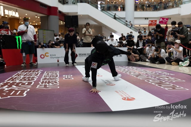 Break_Dance_R1-274