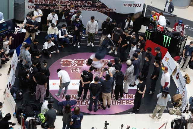 Break_Dance_R1-289