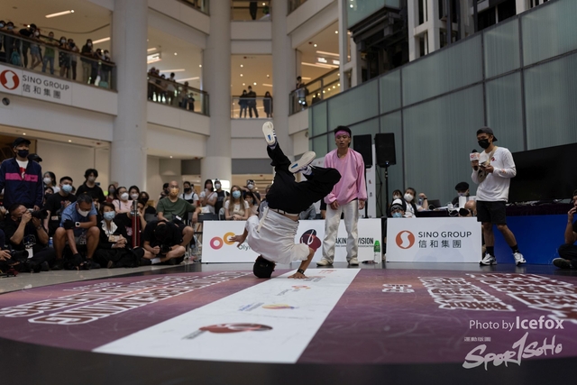 Break_Dance_R1-299