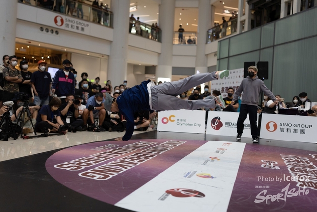 Break_Dance_R1-312