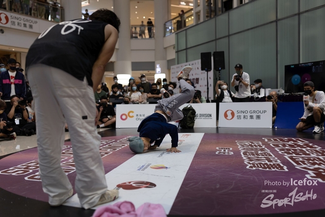 Break_Dance_R1-326