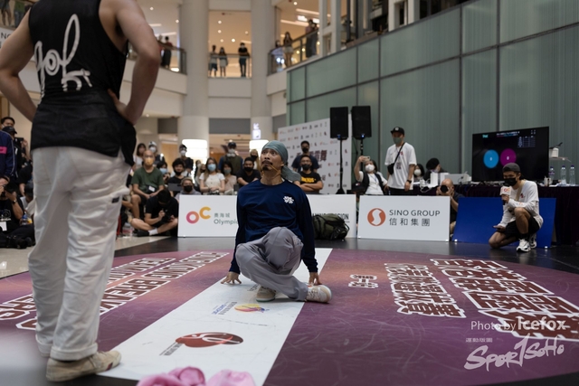 Break_Dance_R1-336