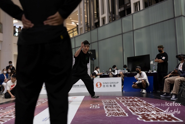 Break_Dance_R1-360