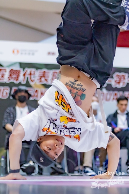 RLEE8228