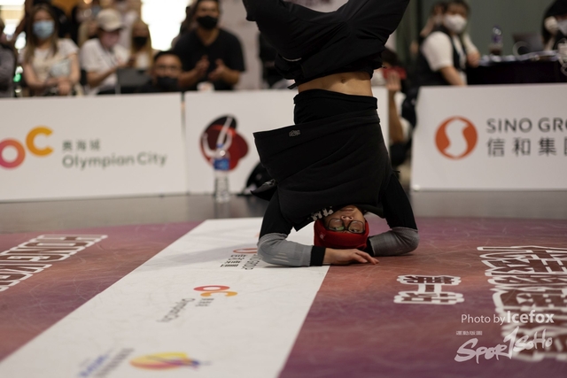 Break_Dance_R1-400