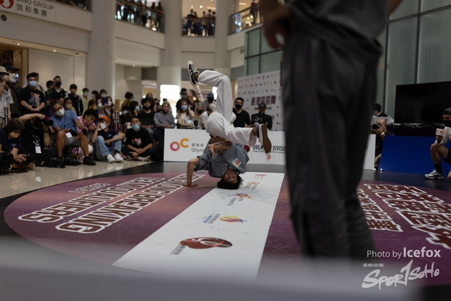 Break_Dance_R1-438
