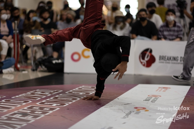 Break_Dance_R1-478