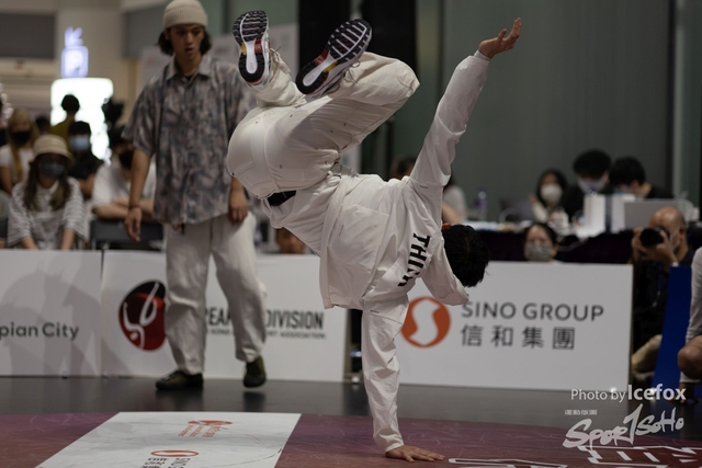 Break_Dance_R1-479