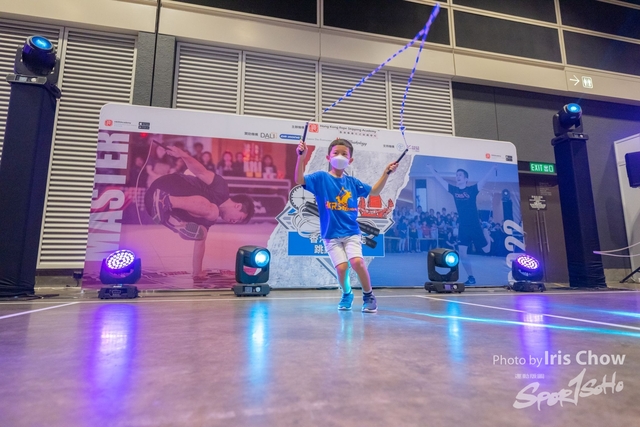 HLY_0376