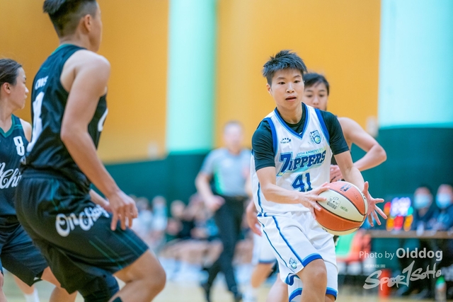 221012Basketball-14