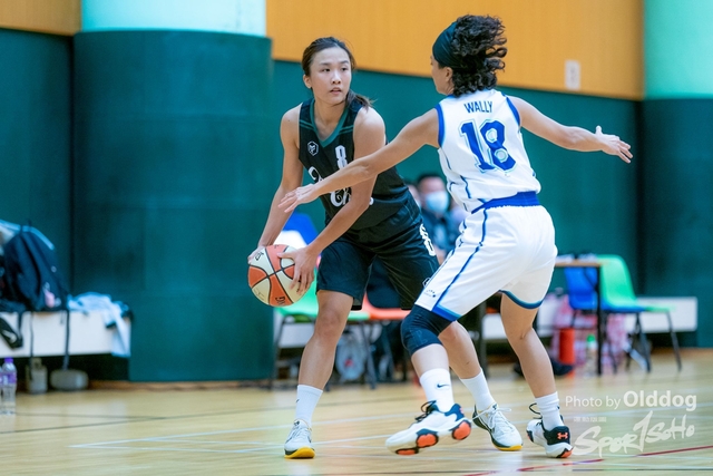 221012Basketball-33