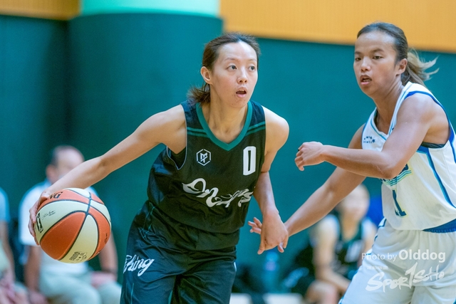 221012Basketball-34