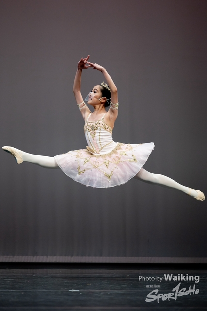 2022-10-04 Solo Dance-1066