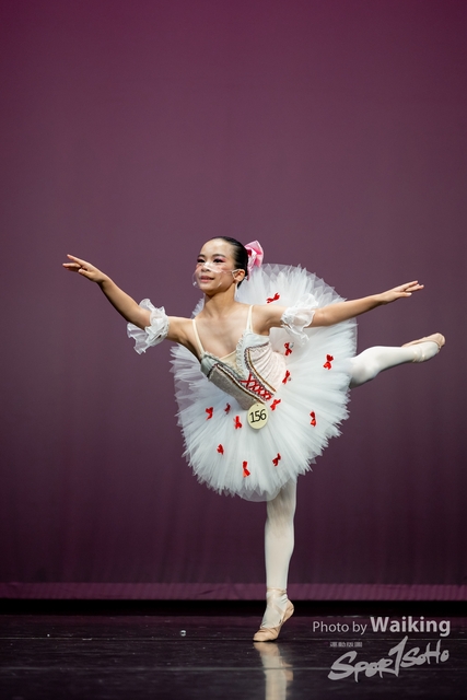 2022-10-04 Solo Dance-1090