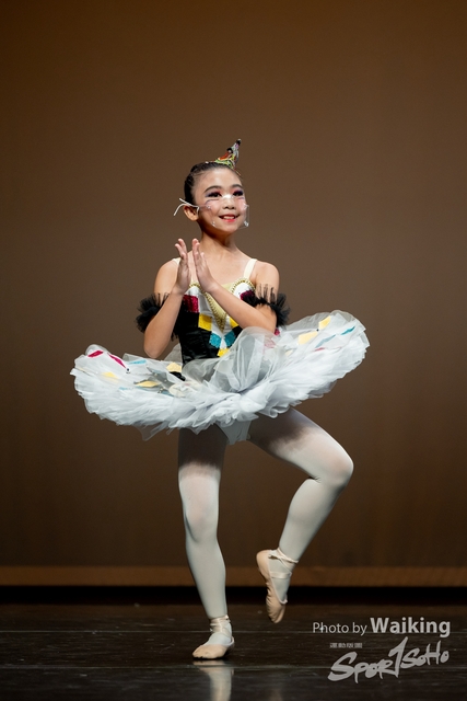 2022-10-04 Solo Dance-1105