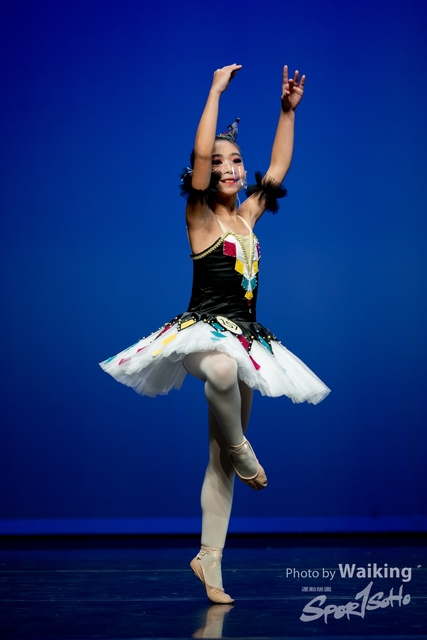 2022-10-04 Solo Dance-1110