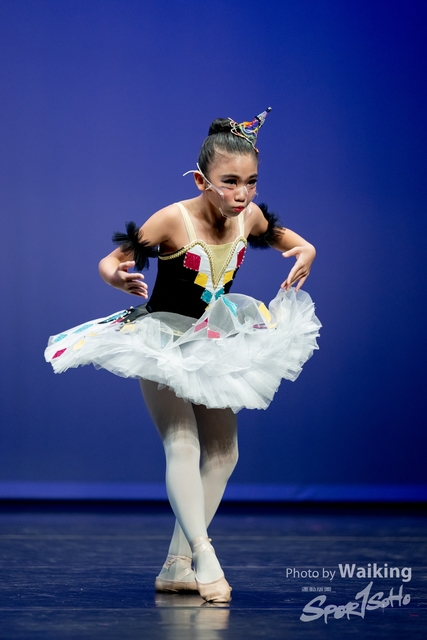 2022-10-04 Solo Dance-1111