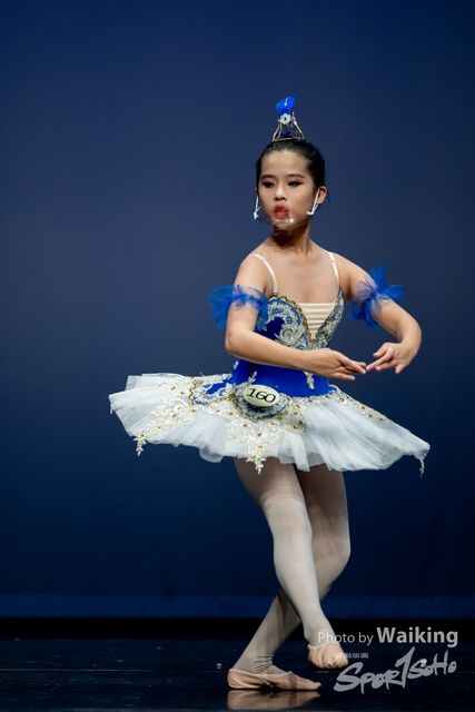 2022-10-04 Solo Dance-1149