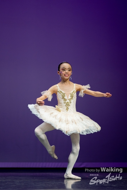 2022-10-04 Solo Dance-1158