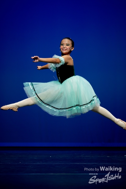 2022-10-04 Solo Dance-1180