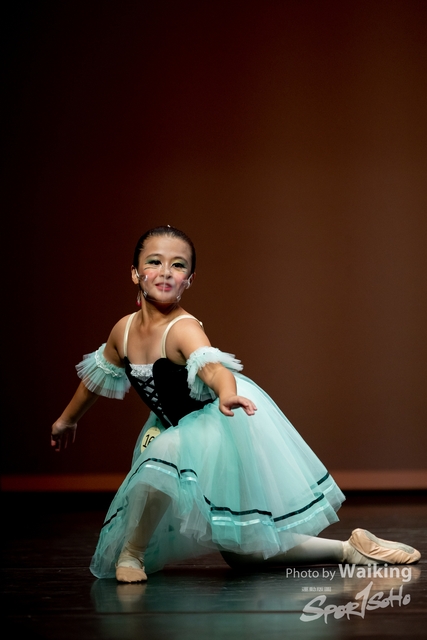 2022-10-04 Solo Dance-1185