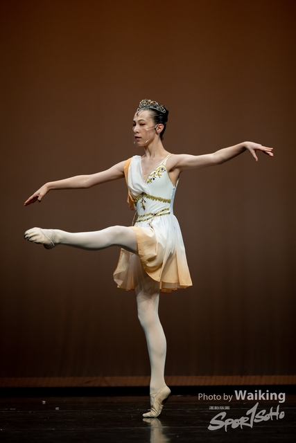 2022-10-04 Solo Dance-1275