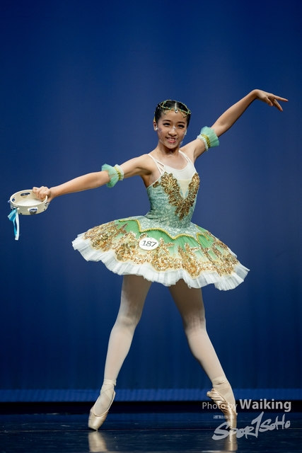 2022-10-04 Solo Dance-1408