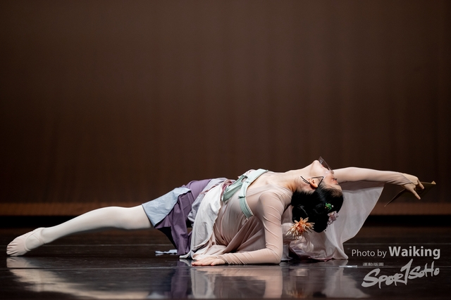 2022-10-04 Solo Dance-0351