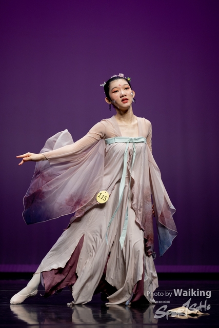 2022-10-04 Solo Dance-0366