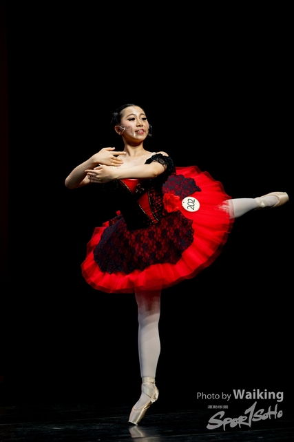 2022-10-04 Solo Dance-1559