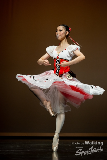 2022-10-04 Solo Dance-1605