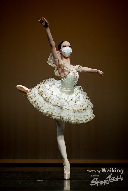 2022-10-04 Solo Dance-1716