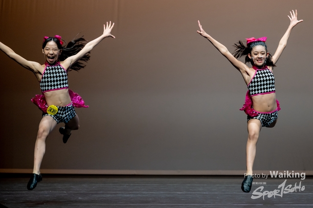 2022-10-04 Solo Dance-0513