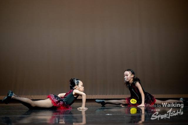 2022-10-04 Solo Dance-0524