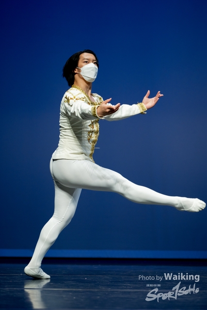 2022-10-04 Solo Dance-1744