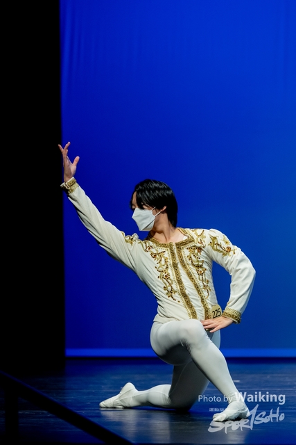 2022-10-04 Solo Dance-1752