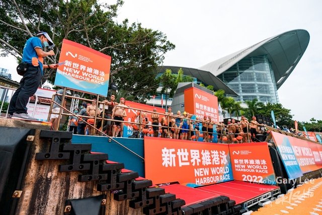2022 新世界維港泳 0425