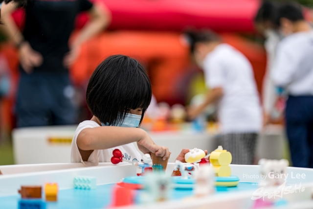 LEGO Playful Run 0417