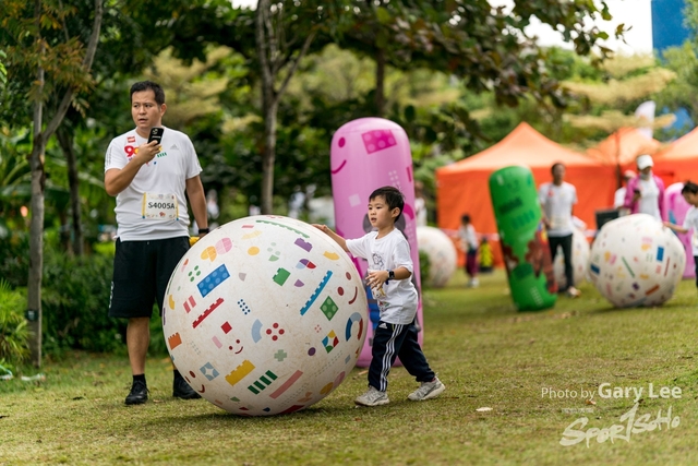 LEGO Playful Run 0485