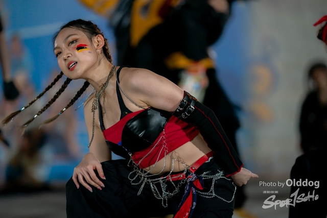 MassDance833