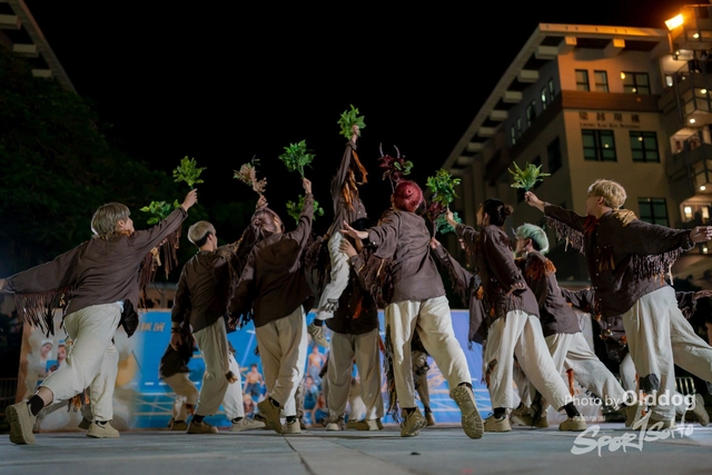 MassDance412