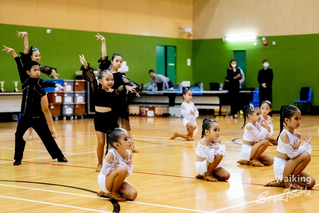 2022-12-11 Group Dance-0028