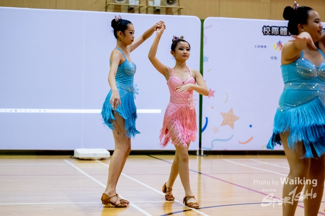 2022-12-11 Group Dance-0060