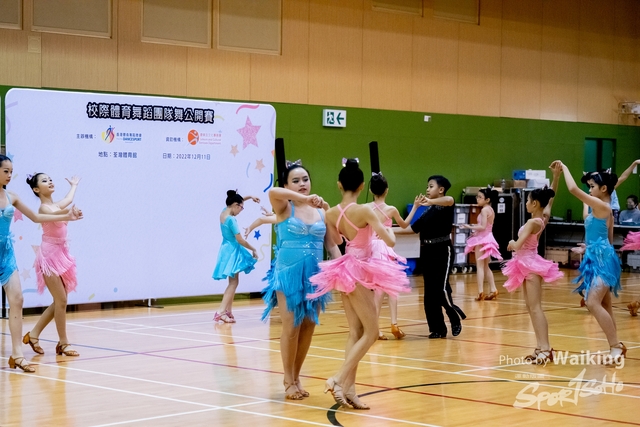 2022-12-11 Group Dance-0072