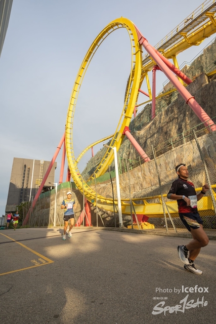 Lions_Run-108